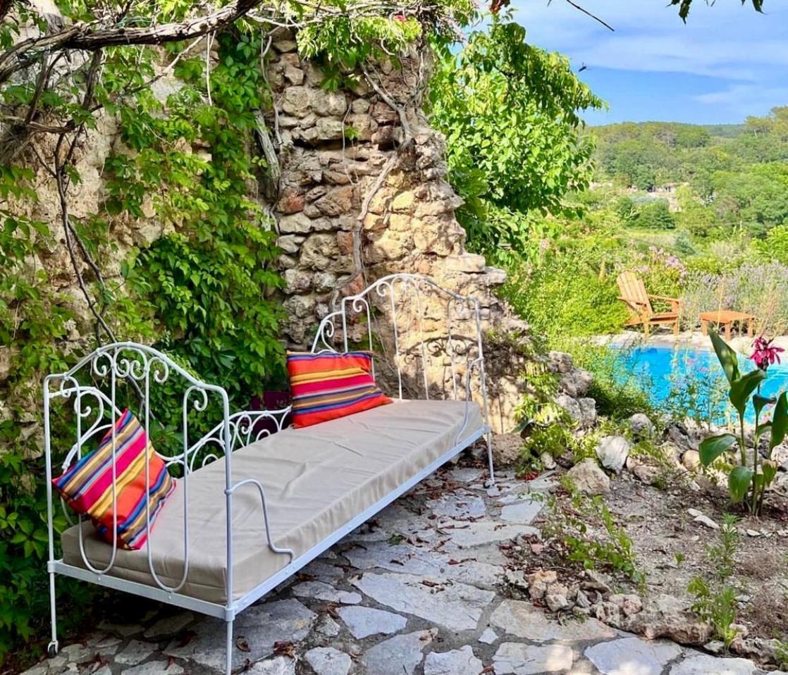 La Parenthese Du Var - Chambre D'Hotes Petits Dejeuners Inclus Et Terrasse Ombragee Saint-Antonin-du-Var Экстерьер фото